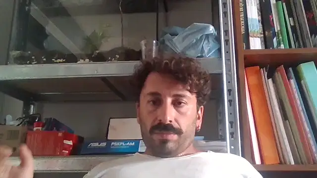 Snapshot of Febo6666 chatting on 07/02/26, 12:11 Febo6666 online show from 07/02/26, 12:11