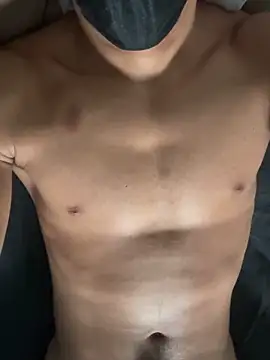 Snapshot of maxx777 chatting on 02/06/26, 08:29 maxx777 online show from 02/06/26, 08:29