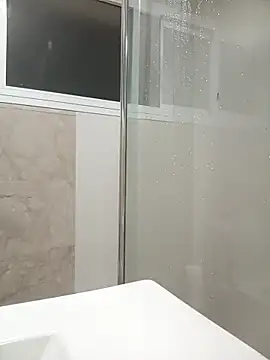 Yerayyaya online show from 04/22/26, 02:25