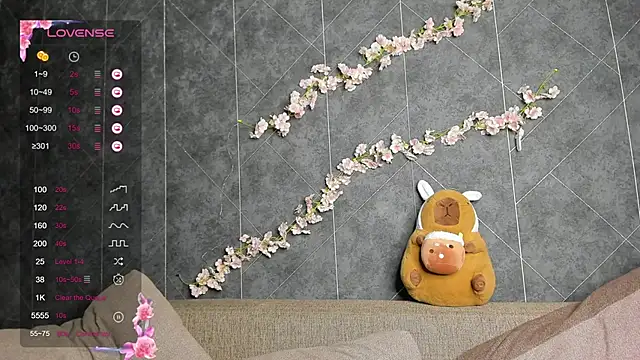 EvaTheHeart online show from 12/02/25, 02:50