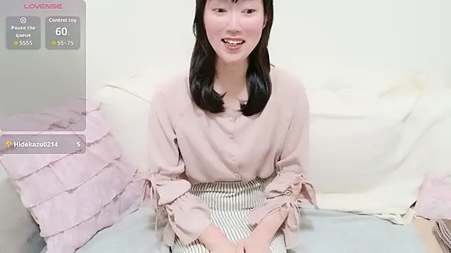 pppYukaqqq online show from 04/23/26, 12:29