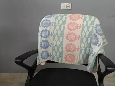 Surjeet Kaur online show from 09/17/25, 04:14