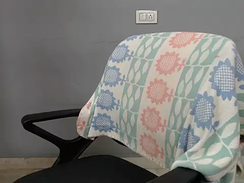 Surjeet Kaur online show from 10/14/25, 04:57