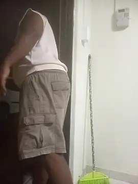 Latte1204 online show from 04/13/26, 06:35