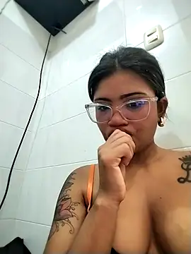 NovaMichel online show from 09/23/25, 12:30