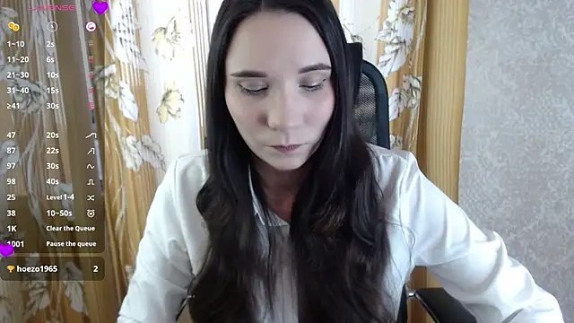 Snapshot of KateForLove chatting on 03/10/25, 10:37 KateForLove online show from 03/10/25, 10:37