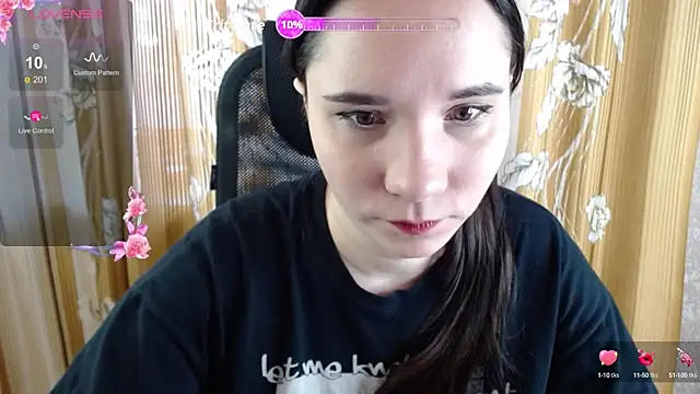 Snapshot of KateForLove chatting on 10/08/25, 11:19 KateForLove online show from 10/08/25, 11:19