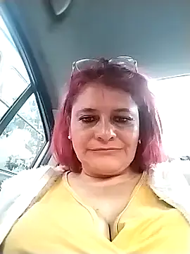 Snapshot of BiancaSteel chatting on 09/09/25, 10:42 BiancaSteel online show from 09/09/25, 10:42