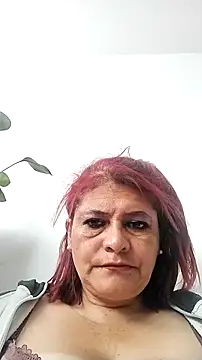 Snapshot of BiancaSteel chatting on 10/27/25, 01:15 BiancaSteel online show from 10/27/25, 01:15