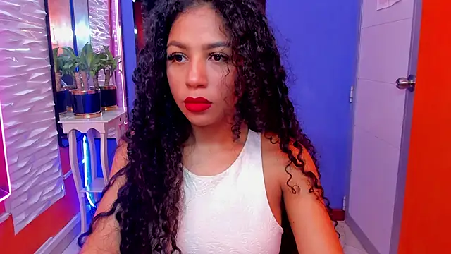 Snapshot of Sasha_rd chatting on 03/15/25, 12:45 Sasha rd online show from 03/15/25, 12:45