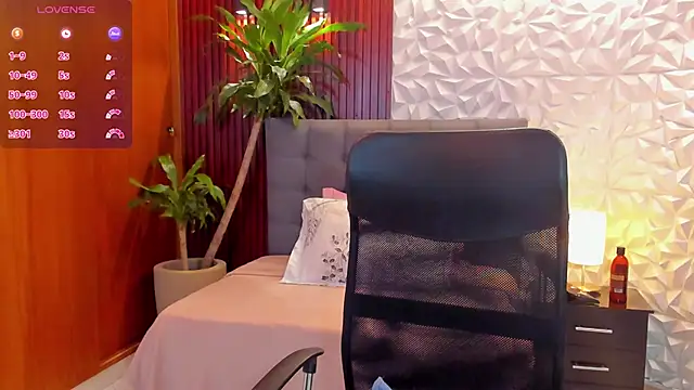 Snapshot of Sasha_rd chatting on 03/02/26, 01:18 Sasha rd online show from 03/02/26, 01:18