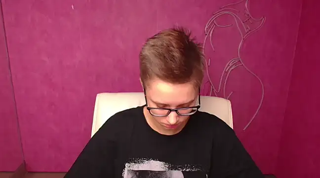 Bella Swannn online show from 03/14/25, 06:29