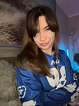 Mary Kiitty online show from 04/02/26, 12:14