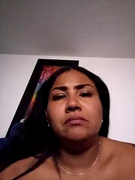 Snapshot of Ariana_Rodriguez chatting on 09/26/25, 02:59 Ariana Rodriguez online show from 09/26/25, 02:59