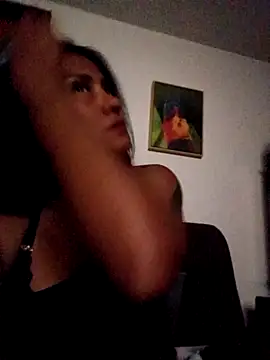 Snapshot of Ariana_Rodriguez chatting on 09/29/25, 04:50 Ariana Rodriguez online show from 09/29/25, 04:50