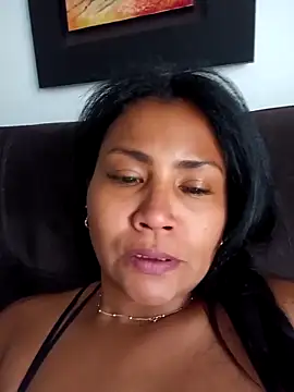 Snapshot of Ariana_Rodriguez chatting on 09/29/25, 04:56 Ariana Rodriguez online show from 09/29/25, 04:56