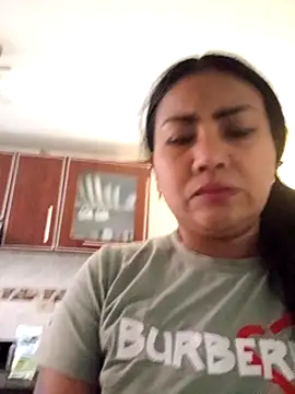 Snapshot of Ariana_Rodriguez chatting on 10/03/25, 01:19 Ariana Rodriguez online show from 10/03/25, 01:19