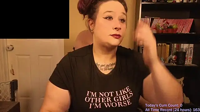 VioletNova online show from 02/12/26, 02:12