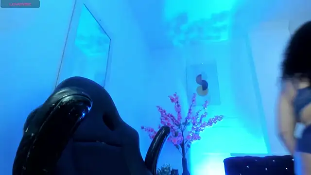 Ayliinn  online show from 04/11/26, 04:28