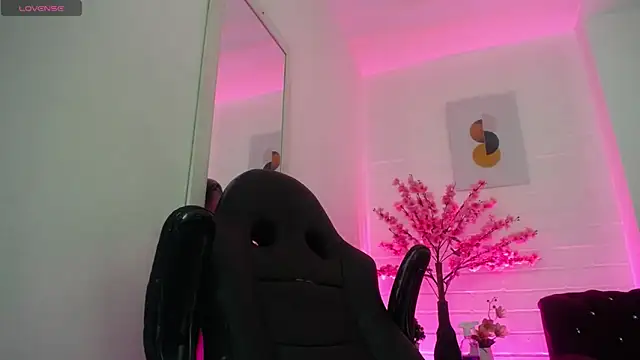 Ayliinn  online show from 05/21/26, 03:24