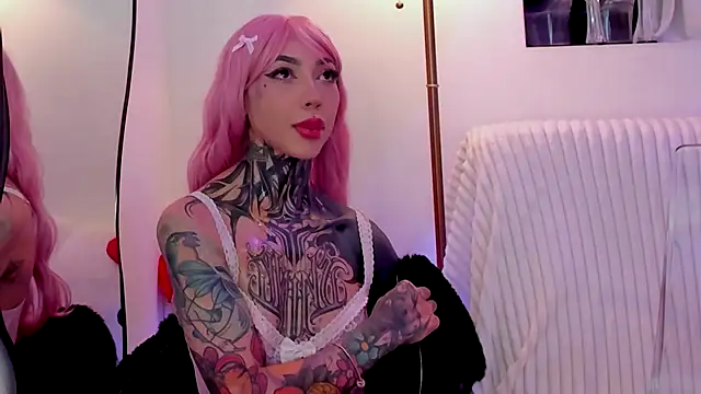 Dani Valen online show from 12/04/25, 11:46