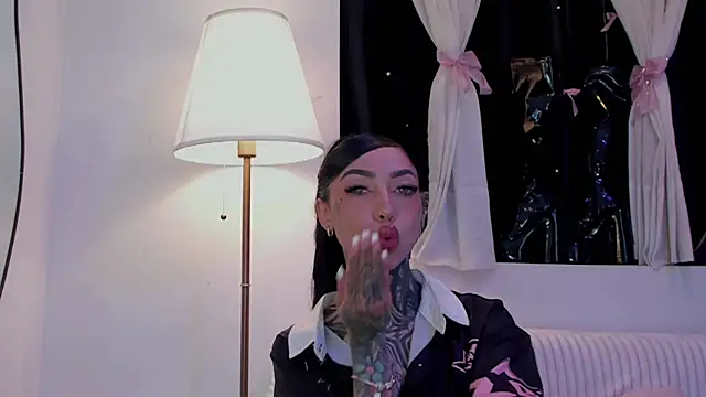 Dani Valen online show from 12/16/25, 12:48