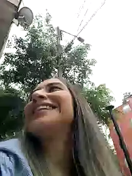 Snapshot of Isabella_Varella chatting on 03/05/25, 01:50 Isabella Varella online show from 03/05/25, 01:50