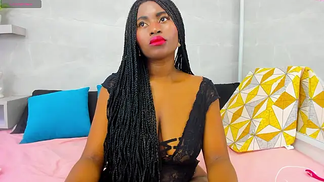 Snapshot of Liz_ortega30 chatting on 02/18/26, 12:01 Liz ortega30 online show from 02/18/26, 12:01