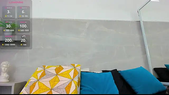 Snapshot of Liz_ortega30 chatting on 02/27/26, 11:32 Liz ortega30 online show from 02/27/26, 11:32