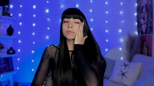 Snapshot of Saraa_Desiree chatting on 11/27/25, 11:51 Saraa Desiree online show from 11/27/25, 11:51