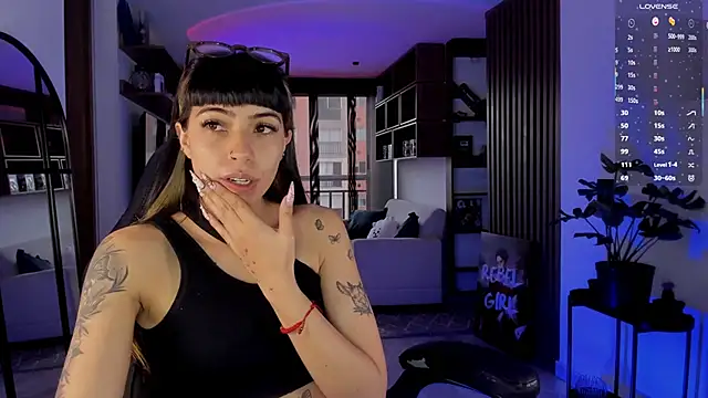 Saraa Desiree online show from 02/10/26, 08:57