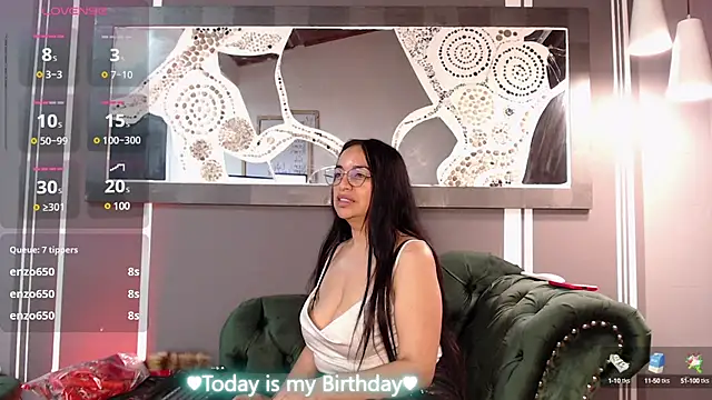 Chanel milff  online show from 03/17/25, 06:42