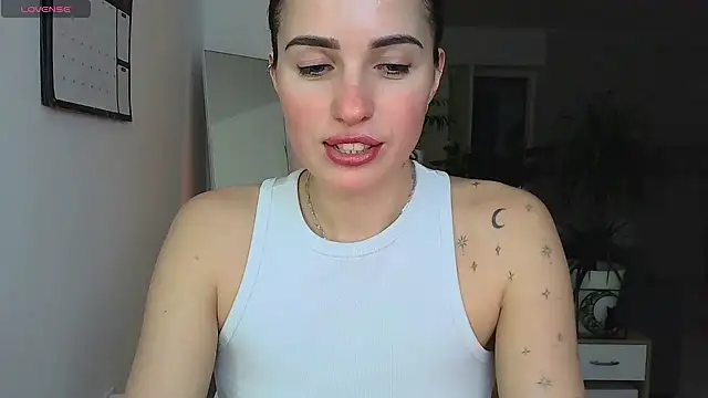 neferutt online show from 02/18/26, 06:04