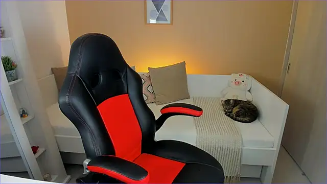 ValentinaMilann online show from 02/03/26, 12:53