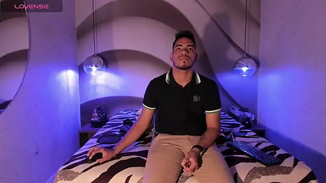 ETHAN DRAVEN online show from 10/13/25, 06:52