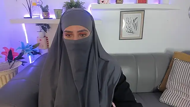 salma arabicc online show from 11/10/25, 04:11