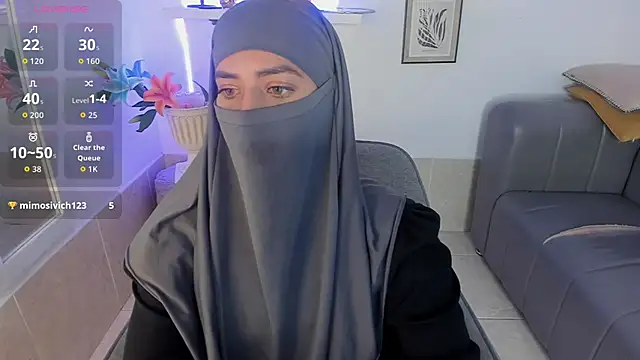 salma arabicc online show from 11/14/25, 04:00