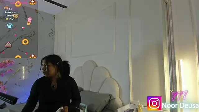 Candaceoweens online show from 04/06/26, 03:37