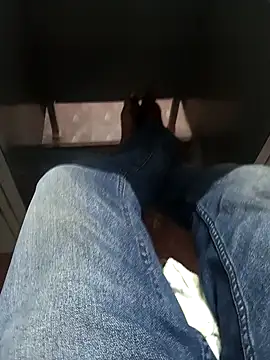 Tn localboy69 online show from 03/13/25, 02:44