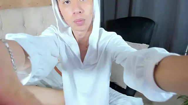 Snapshot of dads_rider chatting on 03/04/25, 08:57 dads rider online show from 03/04/25, 08:57