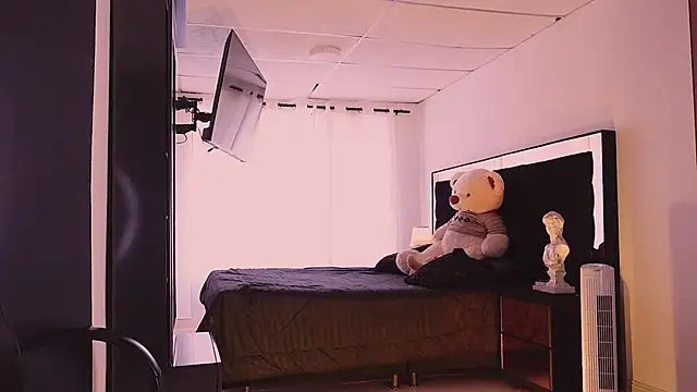 ErosKhaos online show from 10/02/25, 07:21