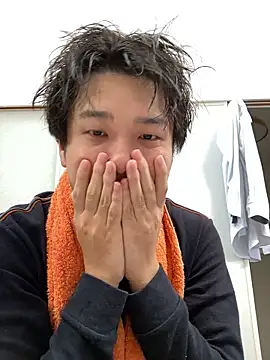 waka3232 online show from 10/16/25, 03:07