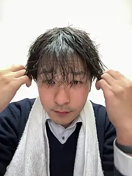 waka3232 online show from 12/19/25, 02:07