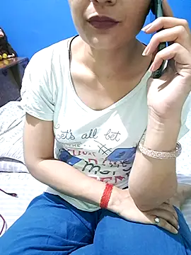 Snapshot of Cute-Zarina chatting on 09/28/25, 05:40 Cute-Zarina online show from 09/28/25, 05:40