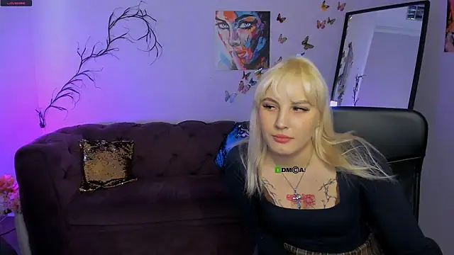 kiki swan online show from 01/12/26, 07:02