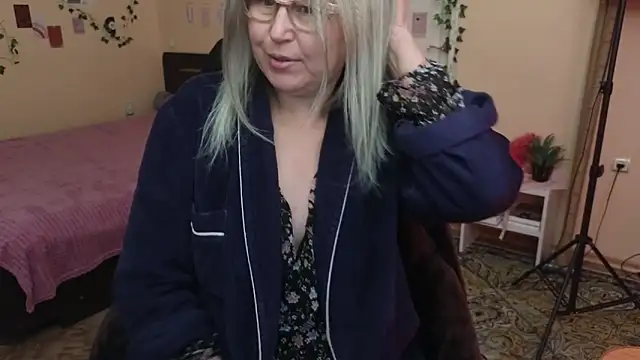 Wane Witch online show from 04/05/26, 08:17