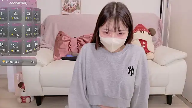 Snapshot of Ran-o0_0o chatting on 11/20/25, 01:06 Ran-o0 0o online show from 11/20/25, 01:06