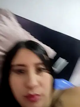 mialorents online show from 09/28/25, 10:37