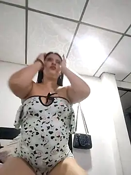 mialorents online show from 10/07/25, 11:02