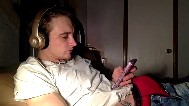 Ilovepussy1911 online show from 02/08/26, 08:45